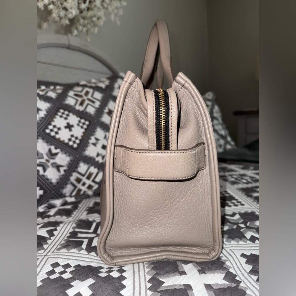 Marc Jacobs Leather Tote Bag - Picture 2 of 8